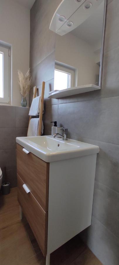 Lux Apartments Βόντιτσε Εξωτερικό φωτογραφία